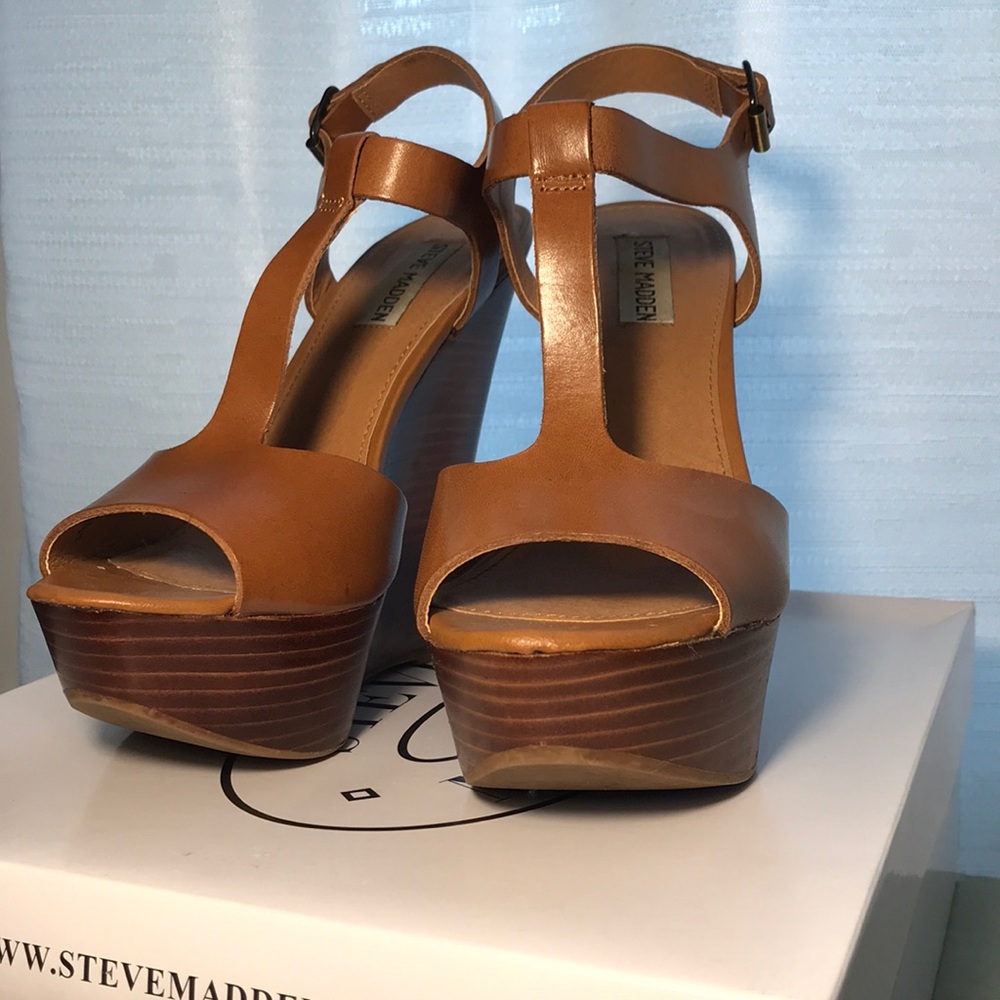 Steve Madden wedges